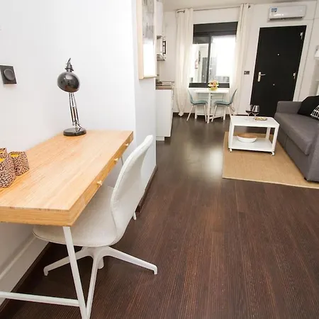 Apartamento C77 - Romantic Studio In The Center With Terrace *
